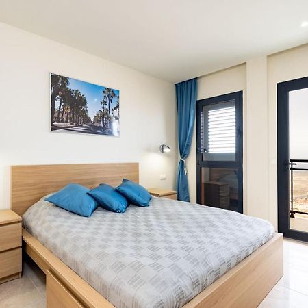 Sunny Castillo Apartment Коста де Антигуа Екстериор снимка