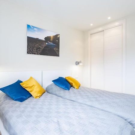 Sunny Castillo Apartment Коста де Антигуа Екстериор снимка
