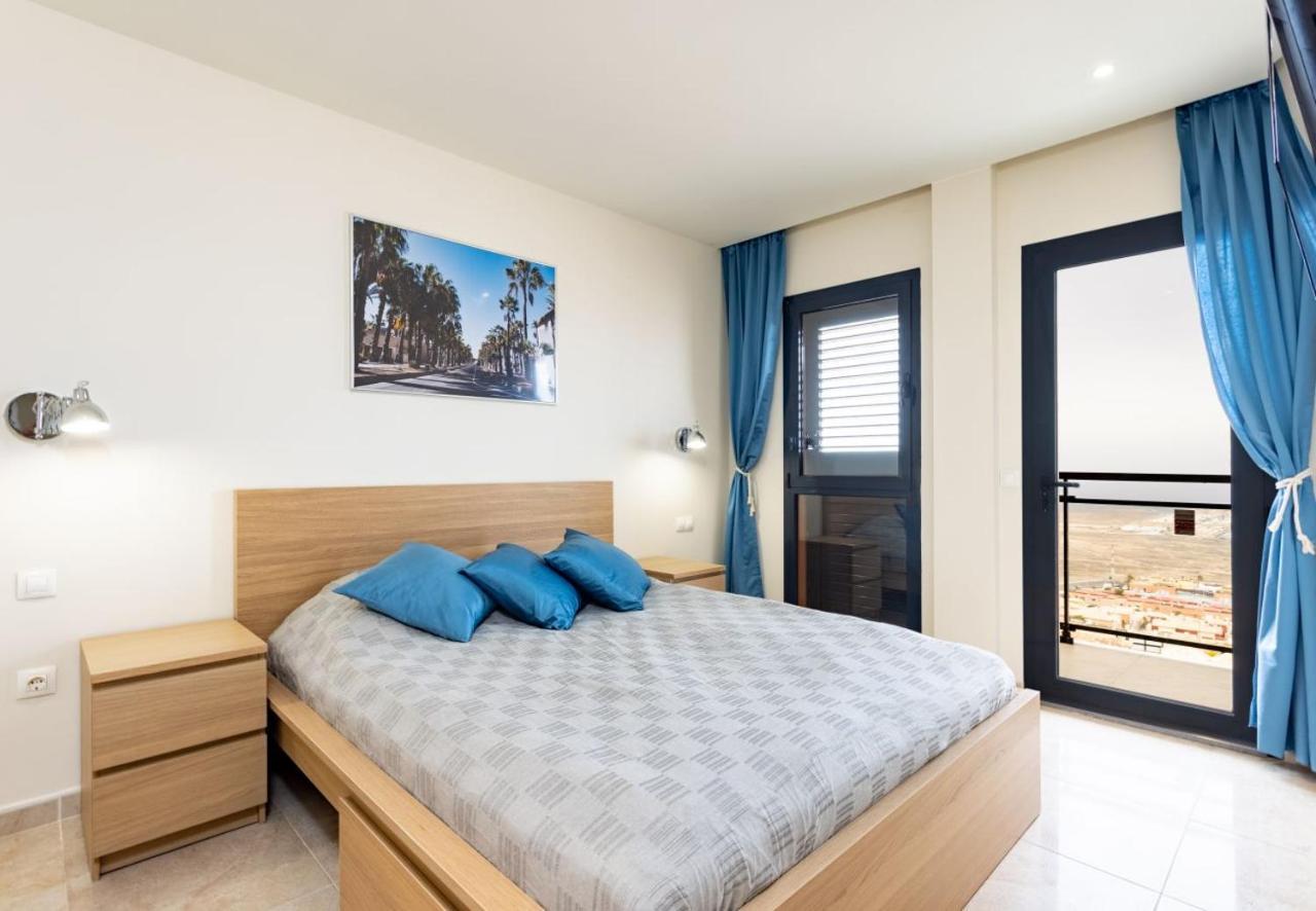 Sunny Castillo Apartment Коста де Антигуа Екстериор снимка