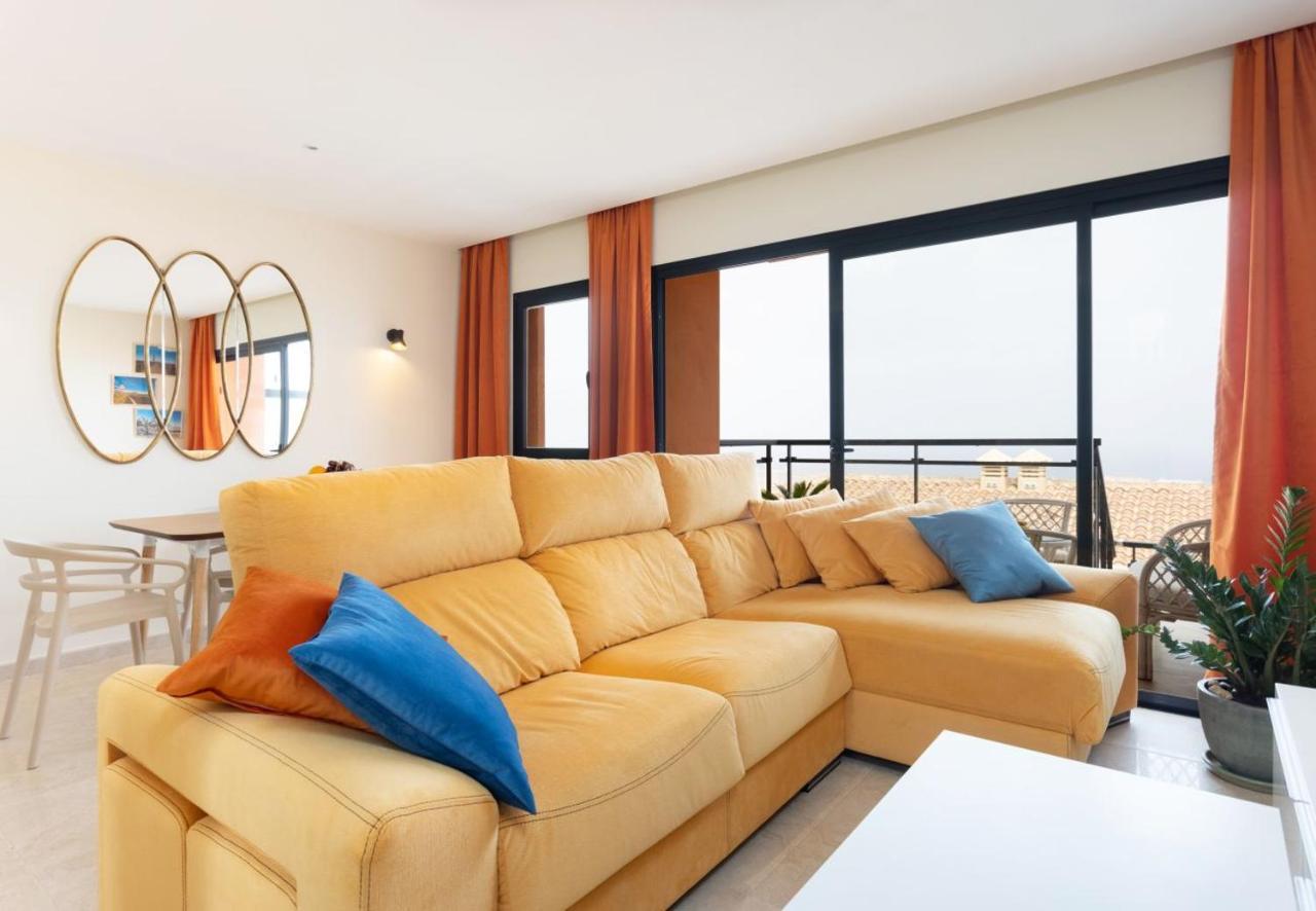 Sunny Castillo Apartment Коста де Антигуа Екстериор снимка