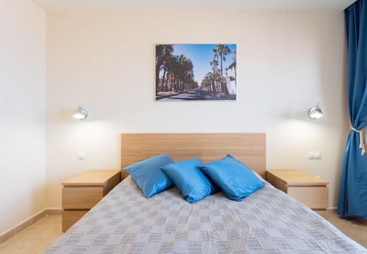 Sunny Castillo Apartment Коста де Антигуа Екстериор снимка