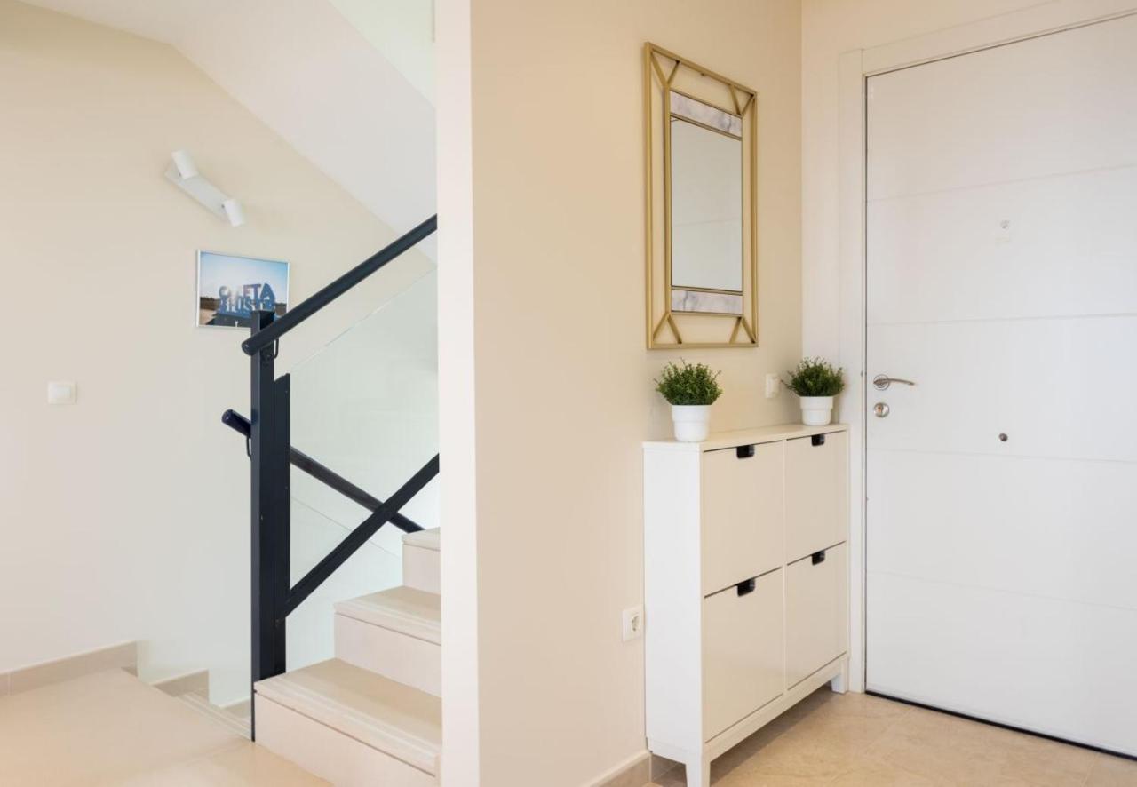 Sunny Castillo Apartment Коста де Антигуа Екстериор снимка