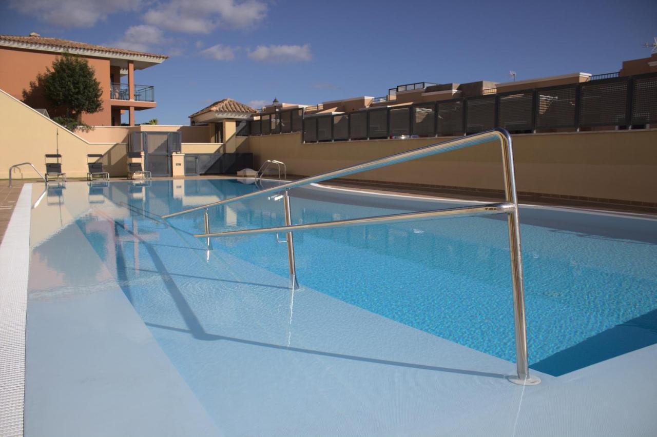 Sunny Castillo Apartment Коста де Антигуа Екстериор снимка